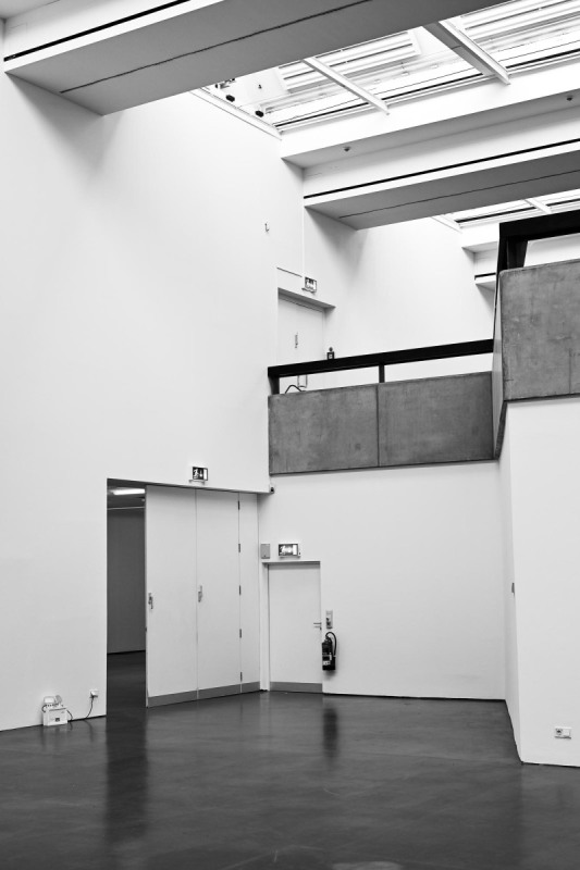 Kunsthalle Düsseldorf 2026, Nur der Beton